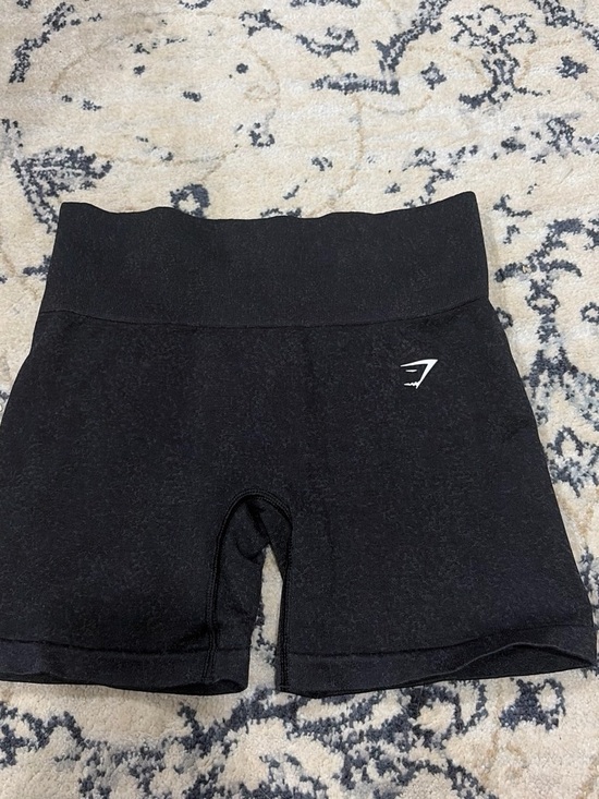 Gymshark Pants - Gymshark Women’s Black High-Rise Seamless Workout Shorts